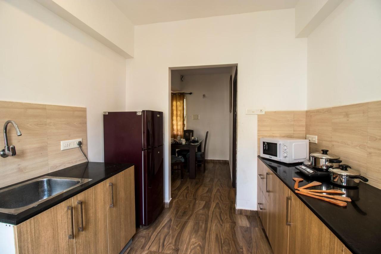 Ronnie'S Studio Apartment Arpora Kültér fotó